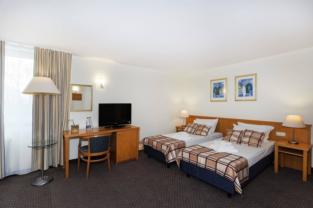 Pokój 4 Żywioły Falenty Ośrodek Konferencyjno-Szkoleniowy