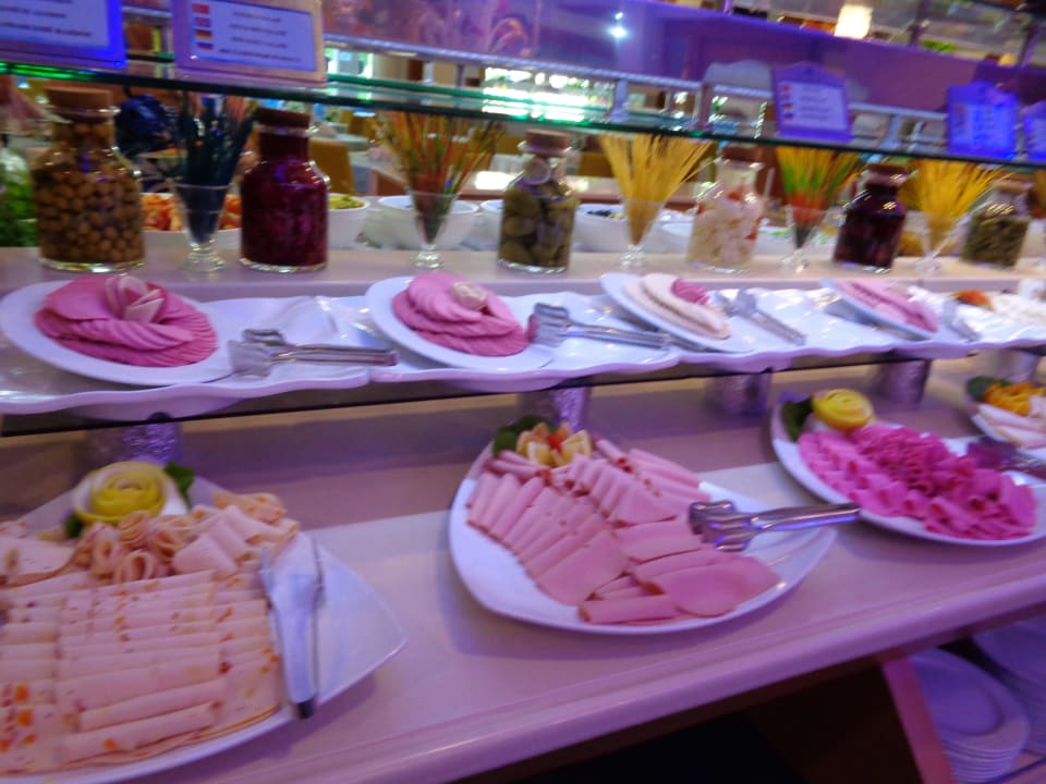 Frühstück Side Breeze Hotel