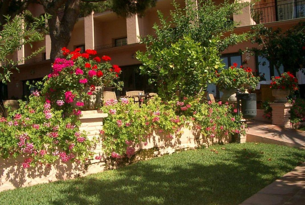 Gartenanlage Hotel El Fuerte Marbella