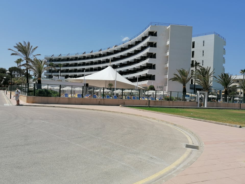 Außenansicht allsun Hotel Sumba