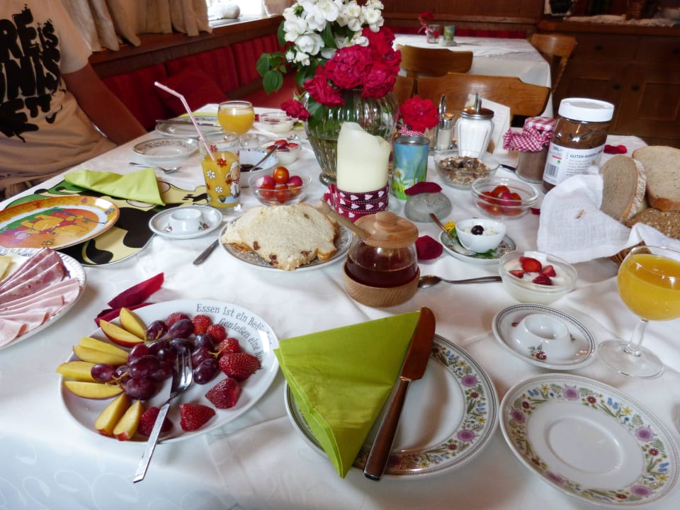Reichhaltiges Frühstück Brixnerhof