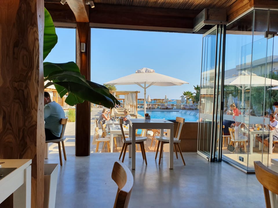 Gastro Paralos Lifestyle Beach