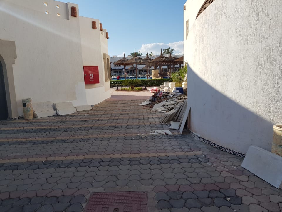 Gartenanlage Tivoli Hotel Aqua Park