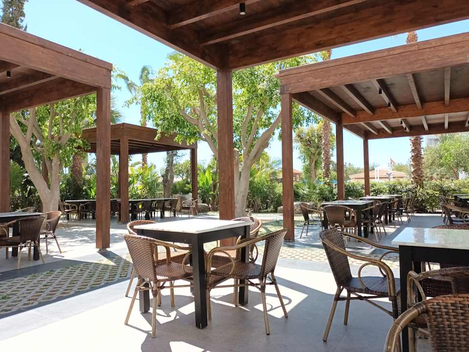 Gastro Esperides Beach Resort