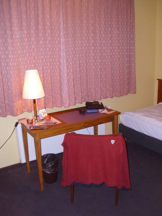 Einzelzimmer &REPEAT Köln Airport