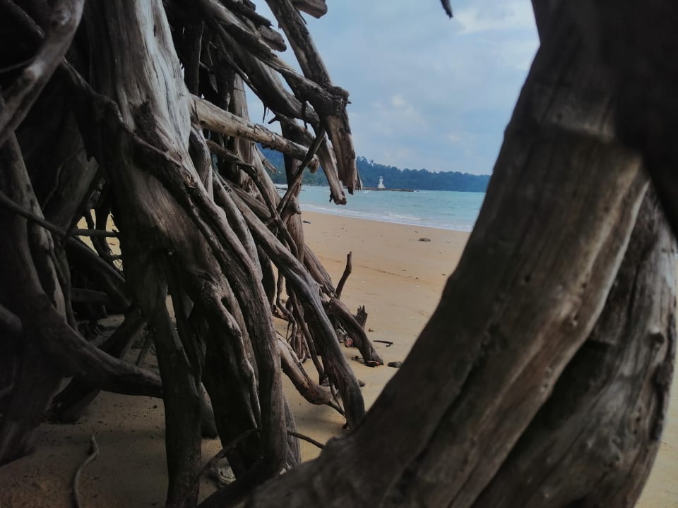 Strand Ocean Breeze Resort