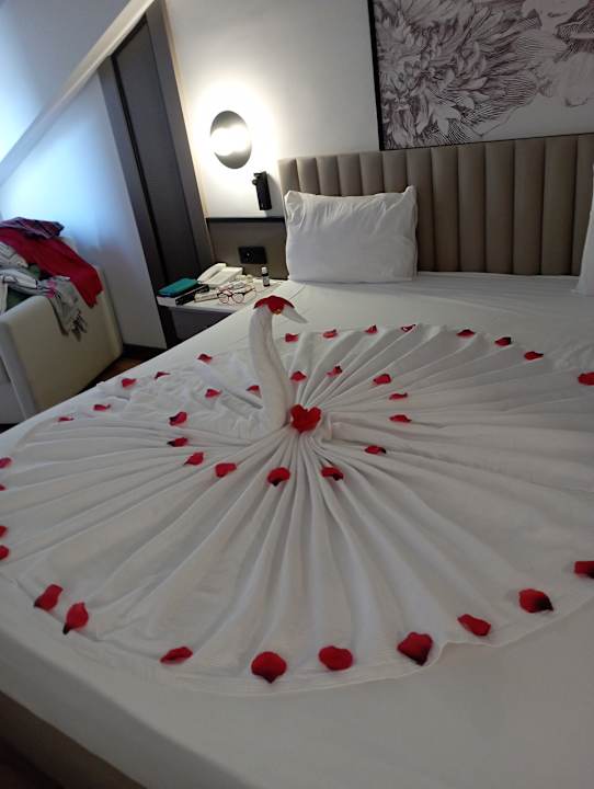 Zimmer Side Breeze Hotel