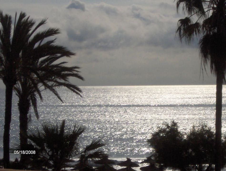 Zimmerausblick Nachts CM Playa del Moro