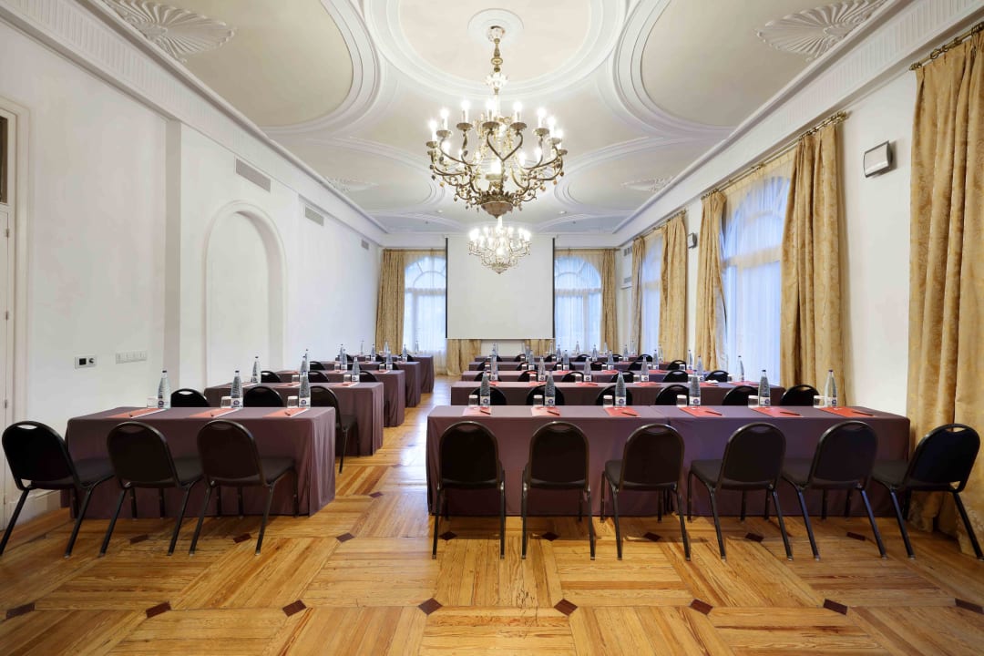 Sonstiges Exe Victoria Palace