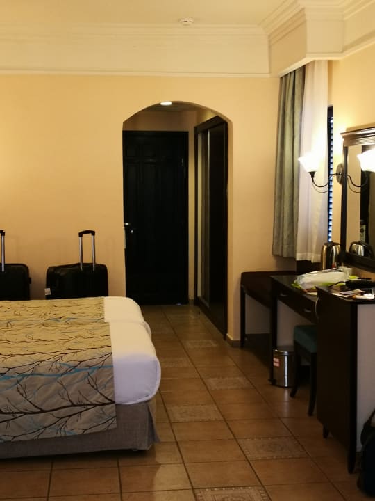 Zimmer Melas Holiday Village