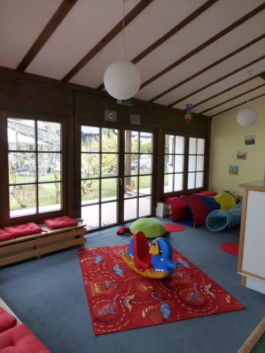 Детская комната HYPERION Hotel Garmisch-Partenkirchen