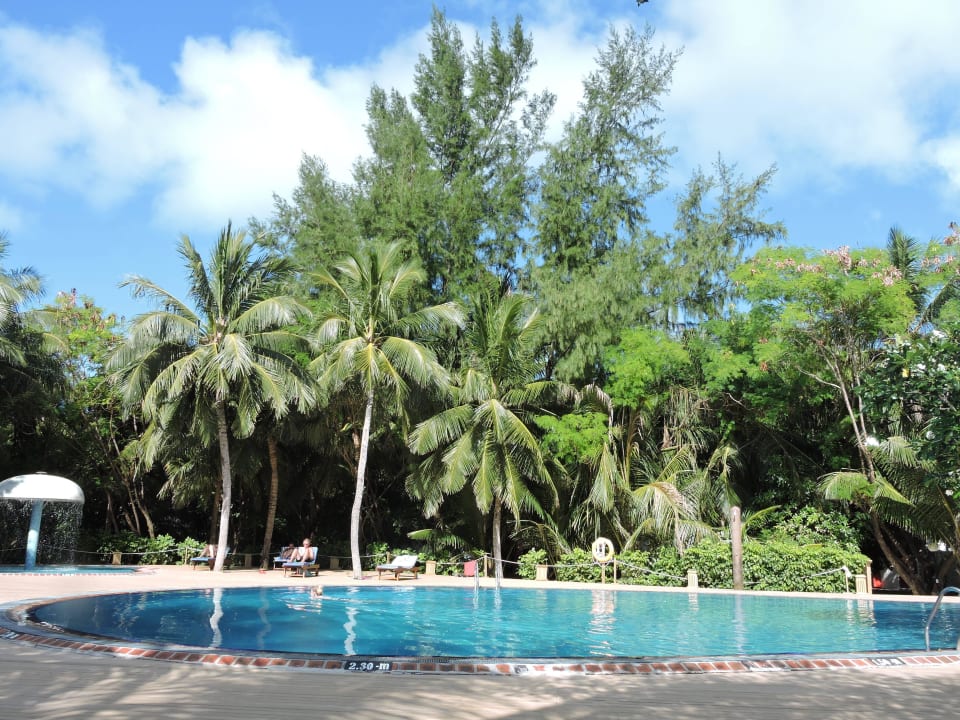 Mitte der Insel Cinnamon Dhonveli Maldives