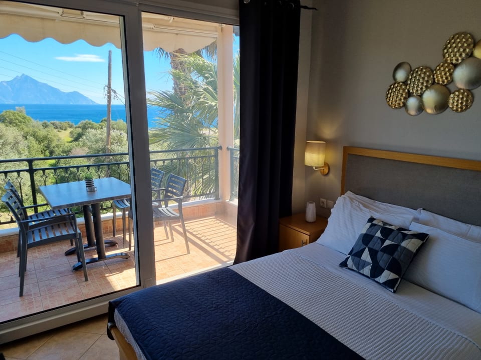 Zimmer GreenHill Holiday Suites Sarti