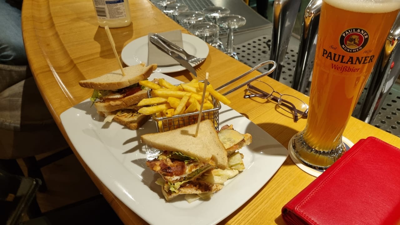 Gastro Leonardo Hotel Hannover Airport