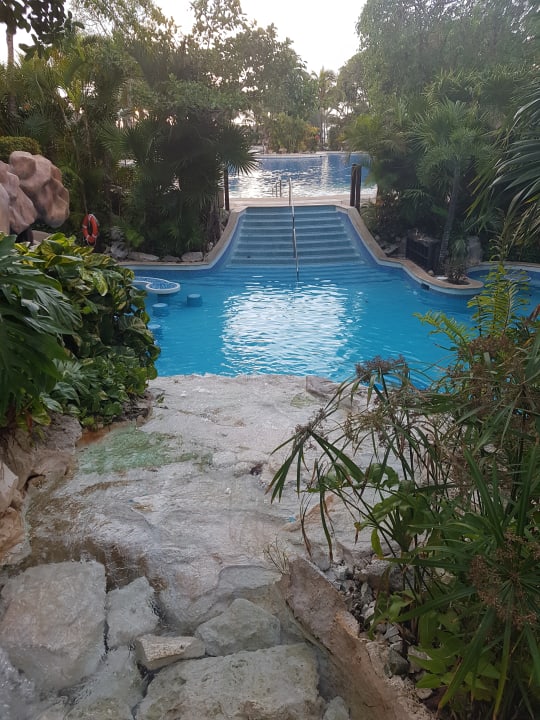 Pool Iberostar Waves Quetzal