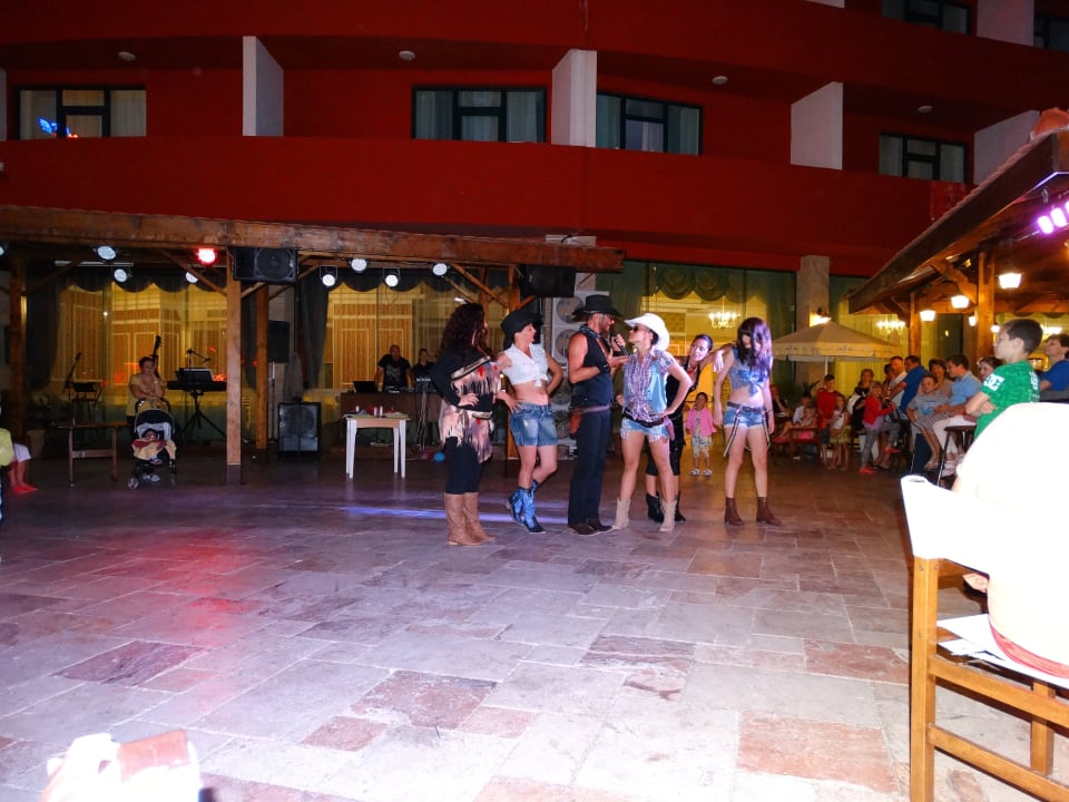 Abendshow-Animation Hotel Mena Palace