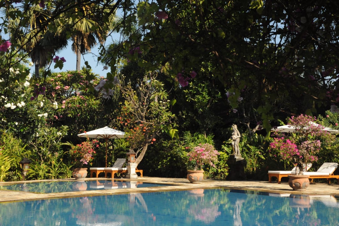 Pool Hotel Matahari Beach Resort & Spa