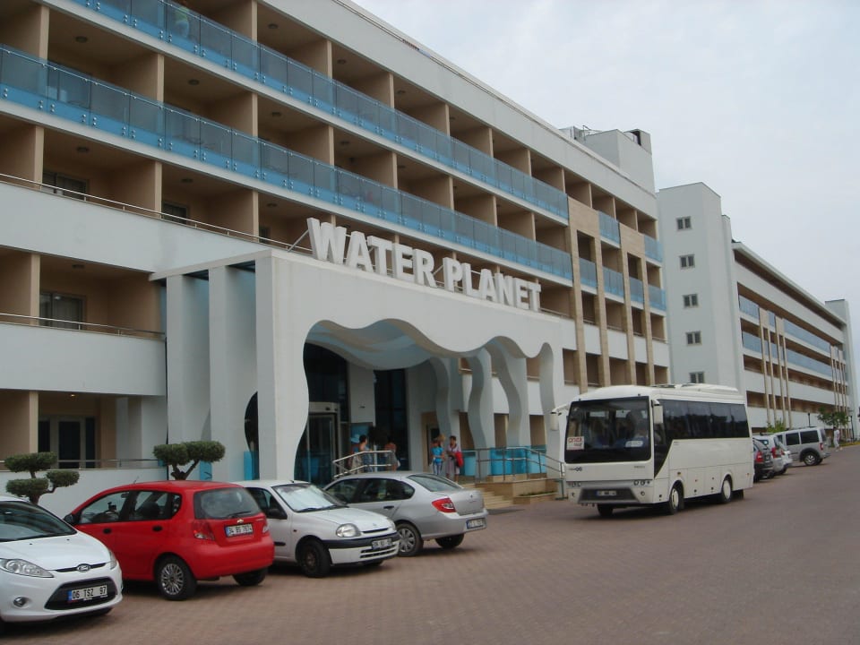 Чудо архитектуры  A Good Life Utopia Family Resort