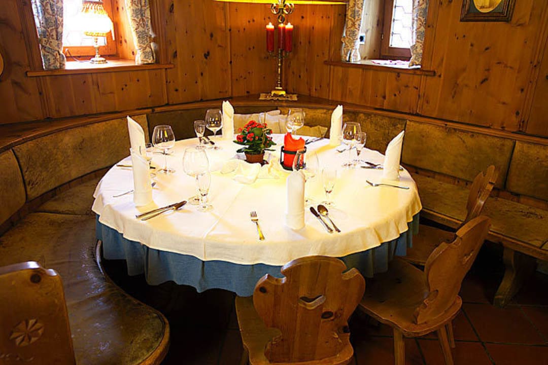 Gemütliche Zirbenstube Gasthof Hüttwirt