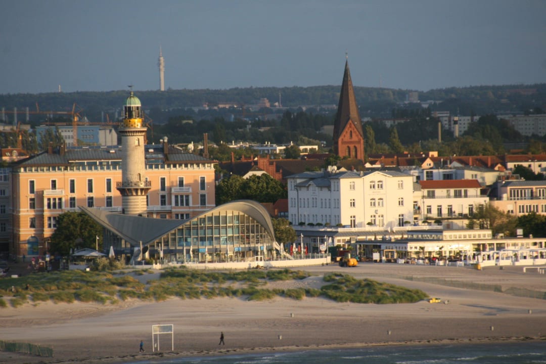Blick vom Hafen aus Hotel Am Leuchtturm