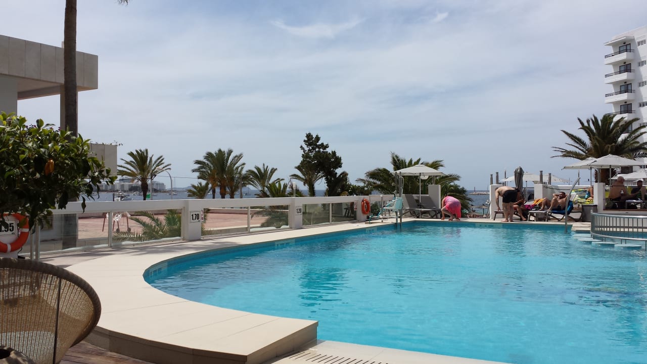 Pool Bellamar Hotel Beach & Spa