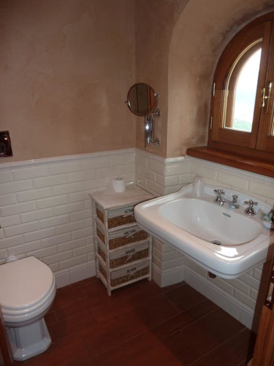 Bad Hotel Castello Vicciomaggio