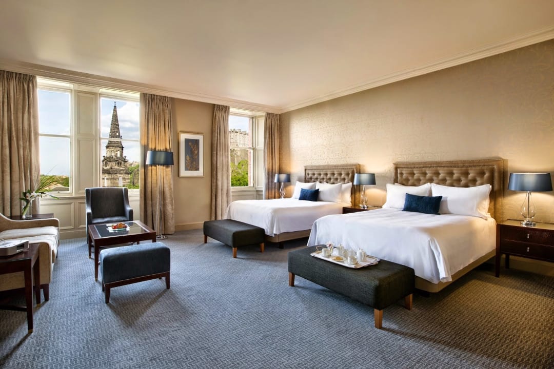 Zimmer The Caledonian Edinburgh, Curio Collection by Hilton
