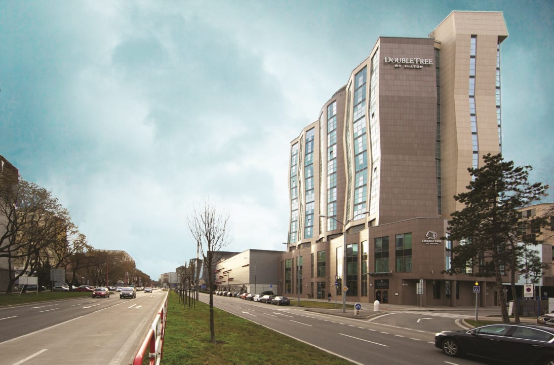 Außenansicht DoubleTree by Hilton Hotel Bratislava