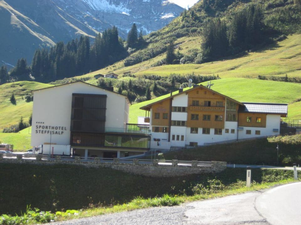 Aussenansicht Hotel Steffisalp