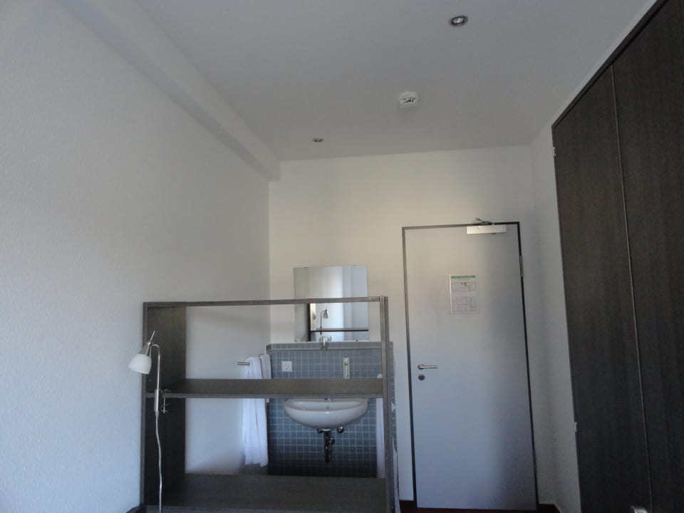 Zimmer Internationales Studierendenhotel Stuttgart