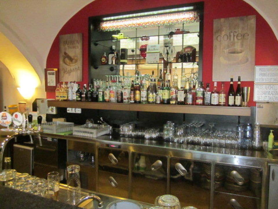 Restaurant und Bar Hotel Chvalská Tvrz