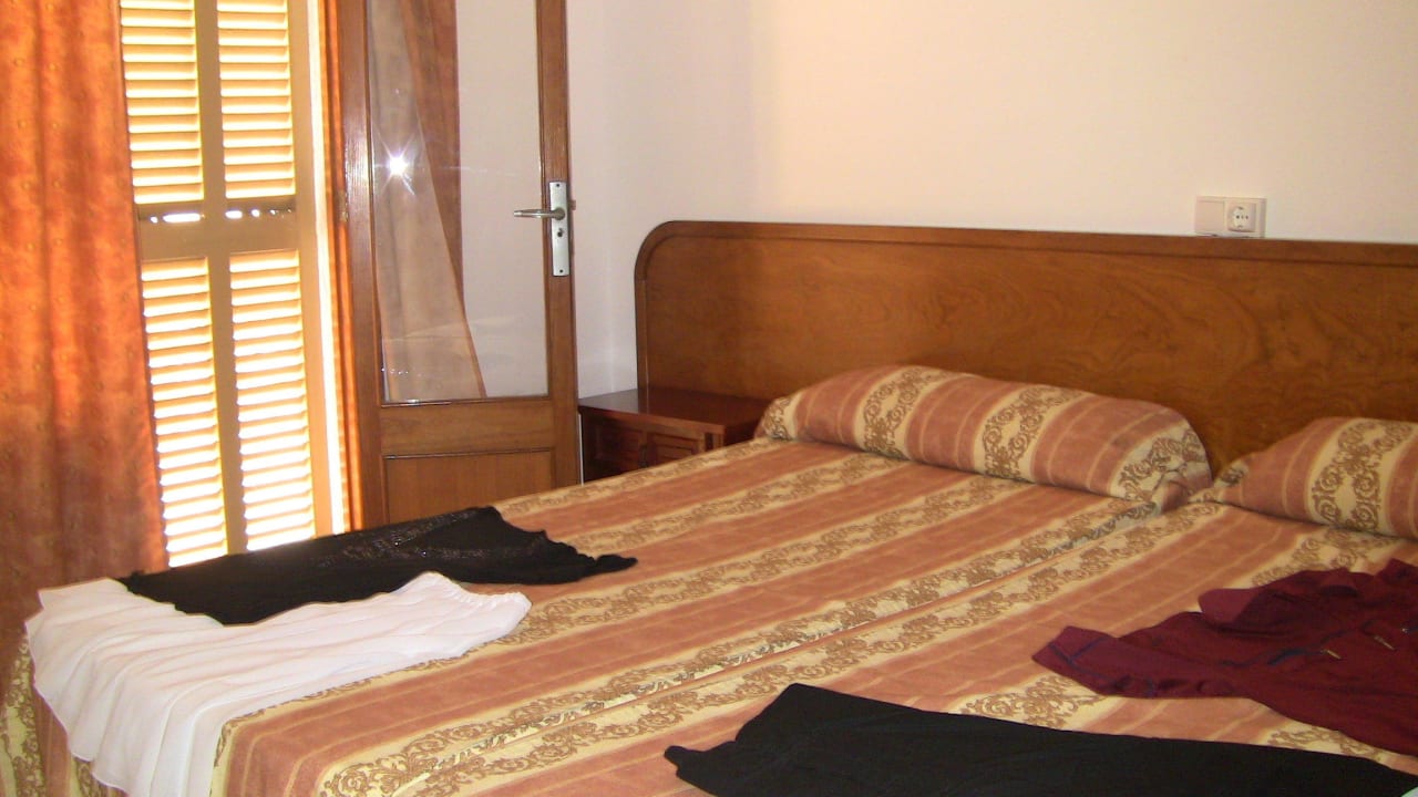 Schlafzimmer R2 Cala Millor Beach Apartment