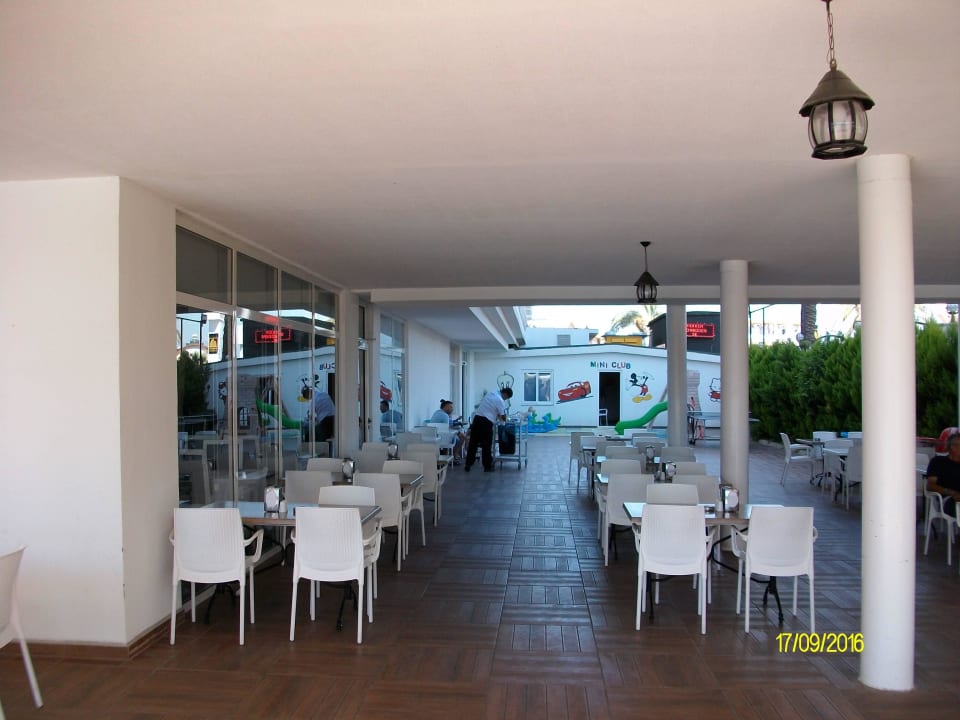 Poolbar Palm World Side Resort & Spa