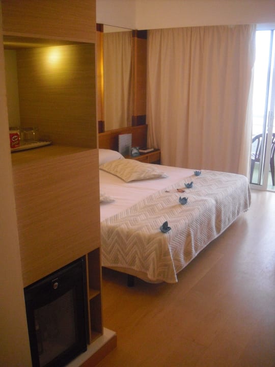 Renoviertes Zimmer Hotel & Spa S'Entrador Playa