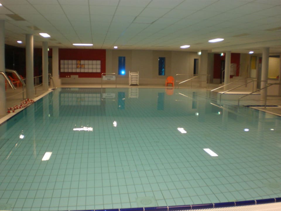 Schwimmen Friendly Cityhotel Oktopus