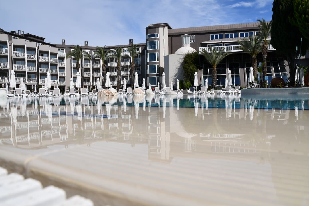 Pool PALOMA Perissia