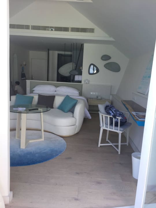 Unser Wohn und Schlafzimmer für eine Woche LUX South Ari Atoll
