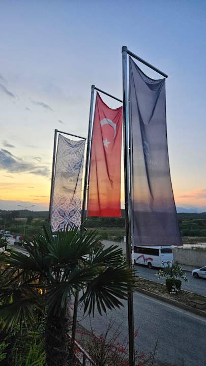 Außenansicht Jacaranda Luxury Resort