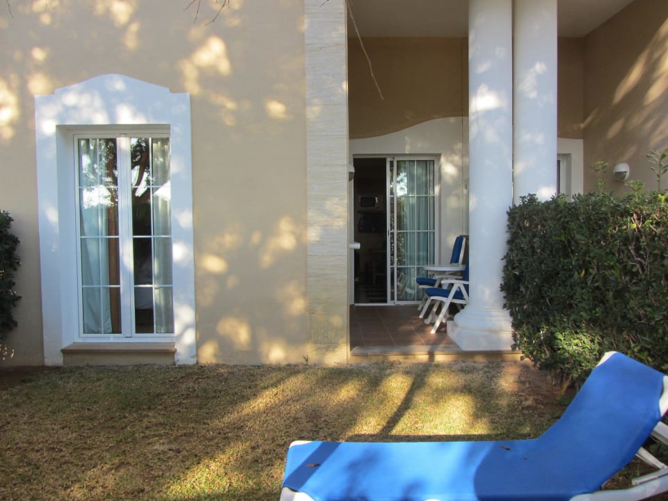 Blick zur Terrasse - geschützt Grupotel Playa de Palma Suites & Spa