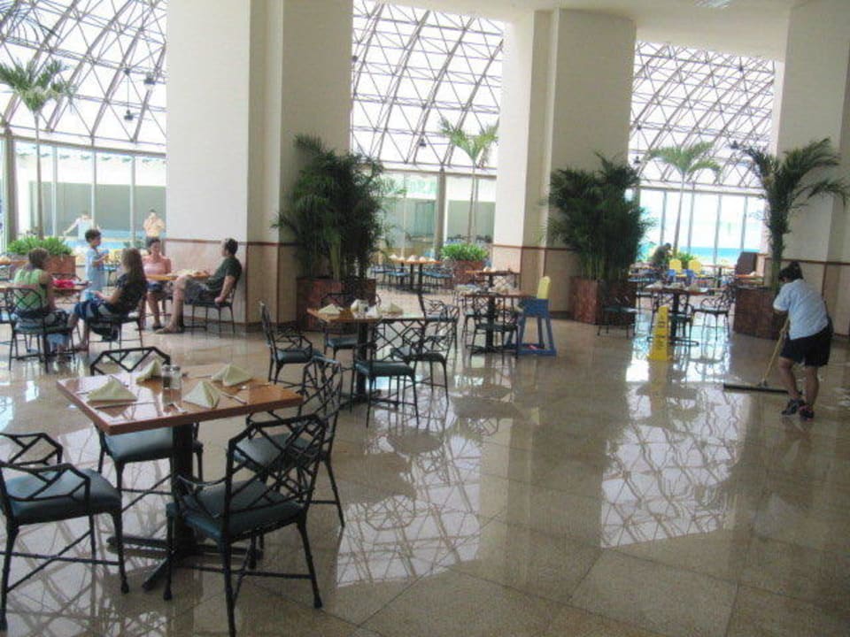 Restauracja Seadust Cancun Family Resort