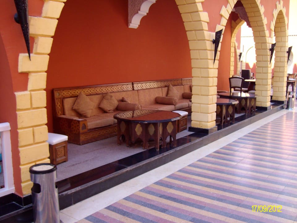 Arcaden vor der Jazzbar Pickalbatros Alf Leila Wa Leila Resort - Neverland Hurghada