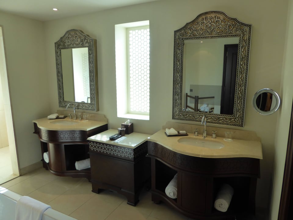 Bad Ajman Saray, a Luxury Collection Resort