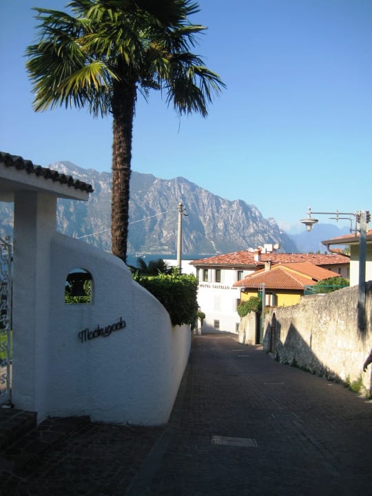 Von der Altstadt zum Hotel Hotel Castello Lake Front