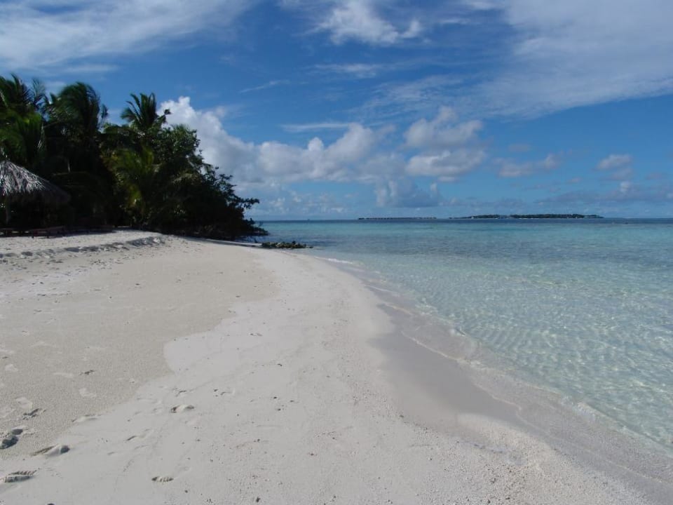 Strand 4 Vilamendhoo Island Resort & Spa