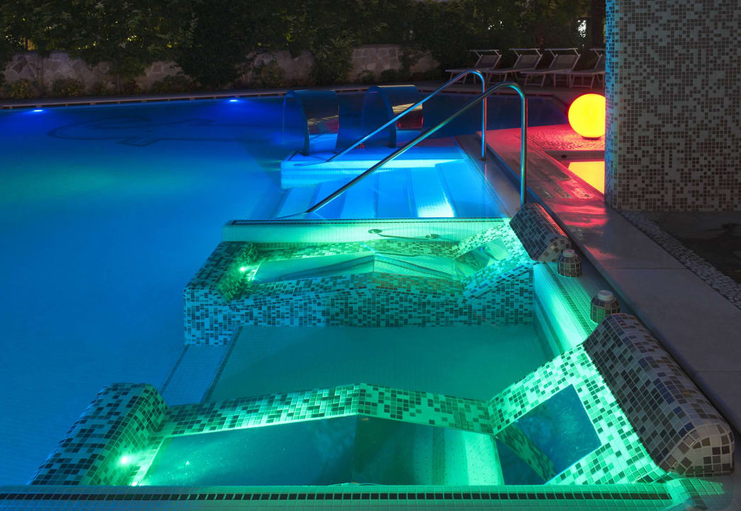 Piscina esterna Hotel Terme Formentin