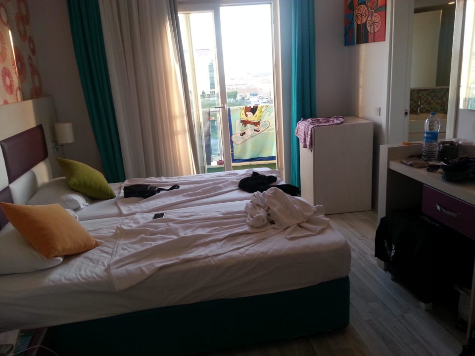 Tolles bequemes Bett Ramada Resort by Wyndham Side
