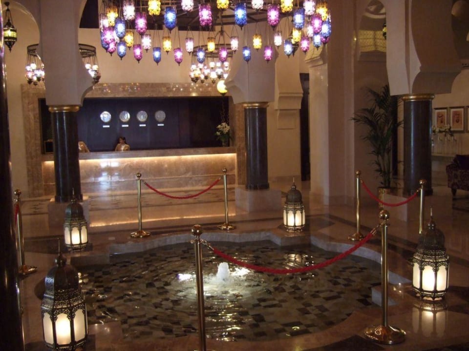 Halle und Rezeption  Miramar Al Aqah Beach Resort