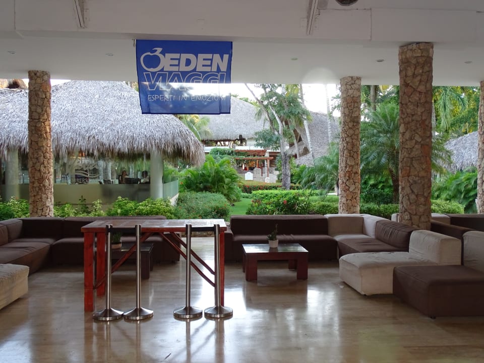 Lobby Hotel Viva Dominicus Beach by Wyndham - All Inclusive Resort