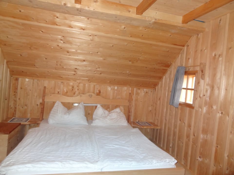 Schlafzimmer 2 Hüttendorf & Camping Im Dörfl Anno 1873