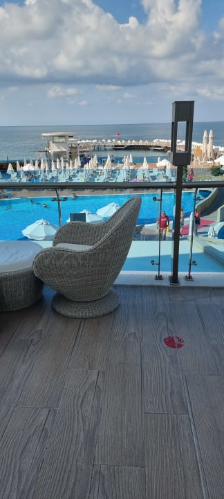 Lobby Azura Deluxe Resort & Spa Hotel